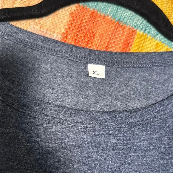 3 Women’s T-Shirts XL - Picture 2 of 9